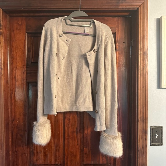 Banana Republic Beige Cardigan with Faux Fur Cuffs - Picture 2 of 3